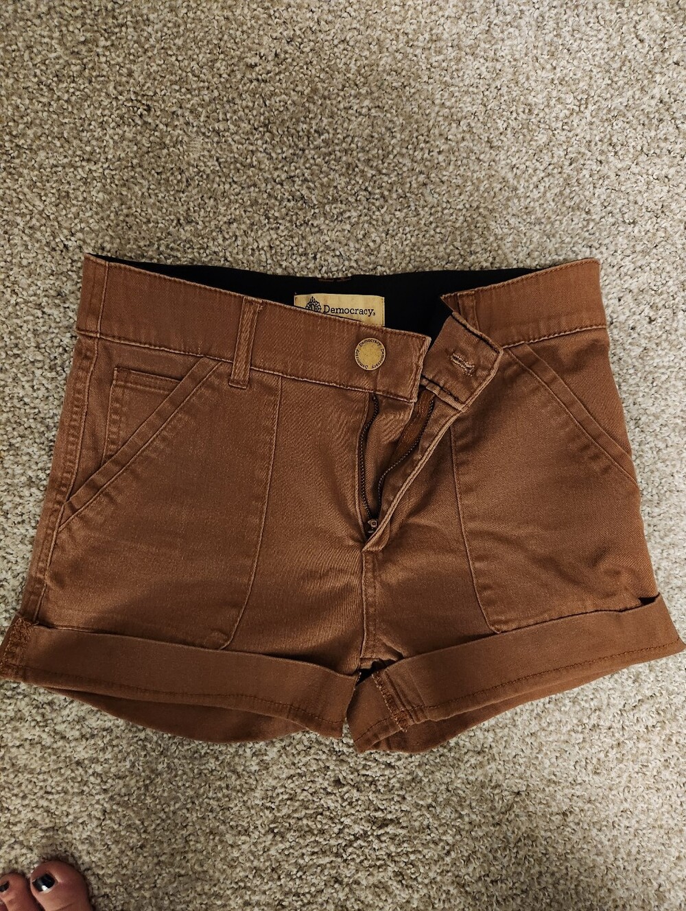 Democracy Women's Brown High-Rise Rolled Hem Shorts 6